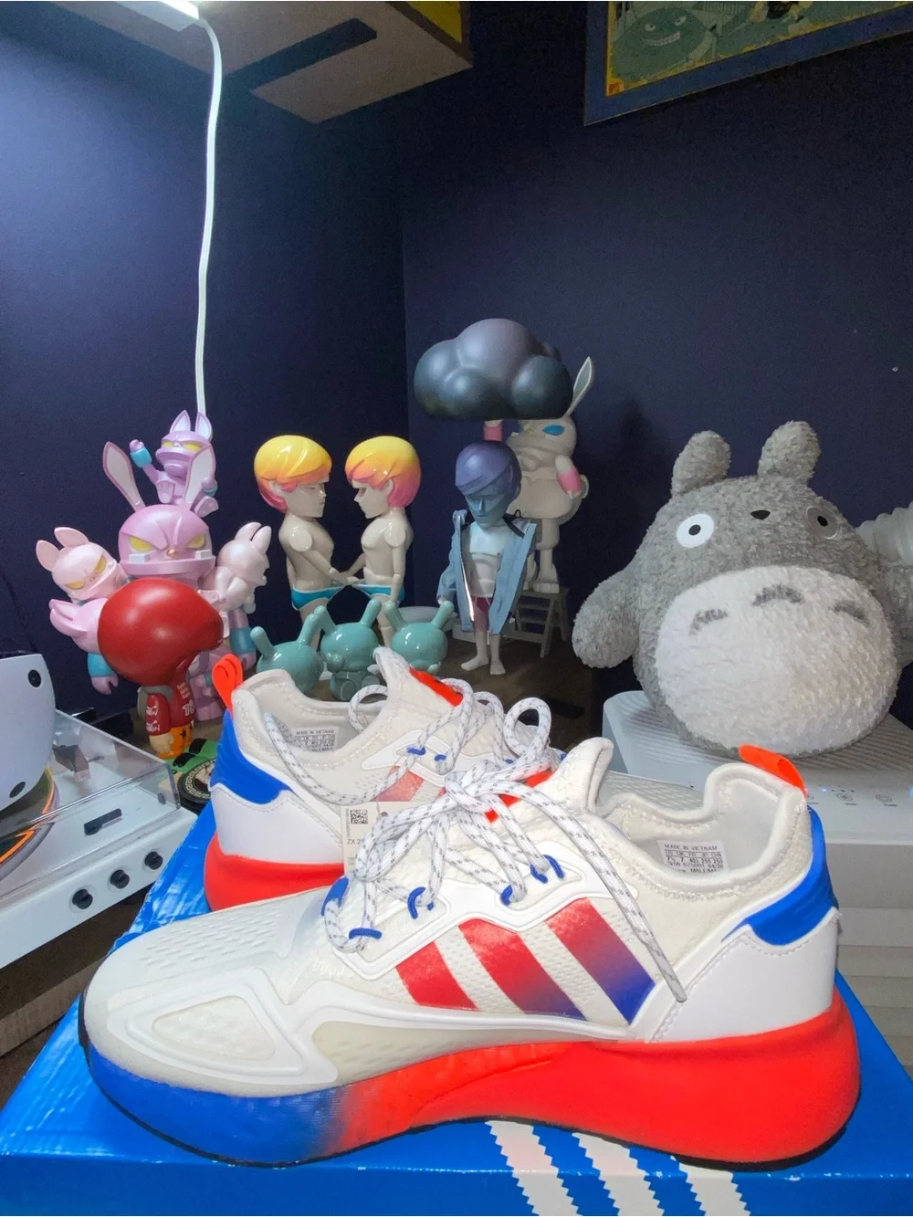 adidas ZX 2K Boost White Solar Red Blue FV9996 Size 7.5